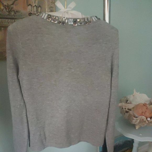 Banana Republic Small rhinestones Sweater Gray - Picture 6 of 6